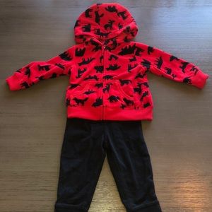 EUC Carter’s Zip up Fleece Jacket & pants 12M